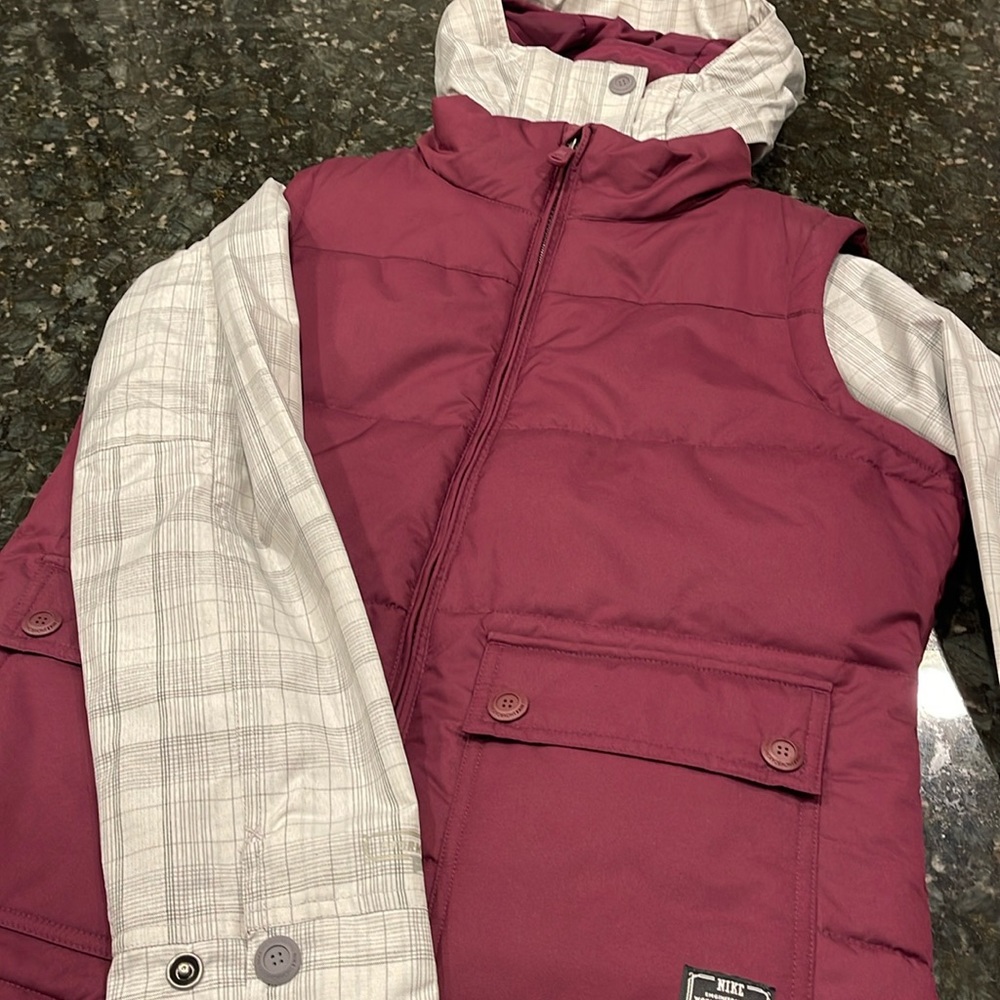 Nike Storm-Fit Women’s Ski Jacket with vest